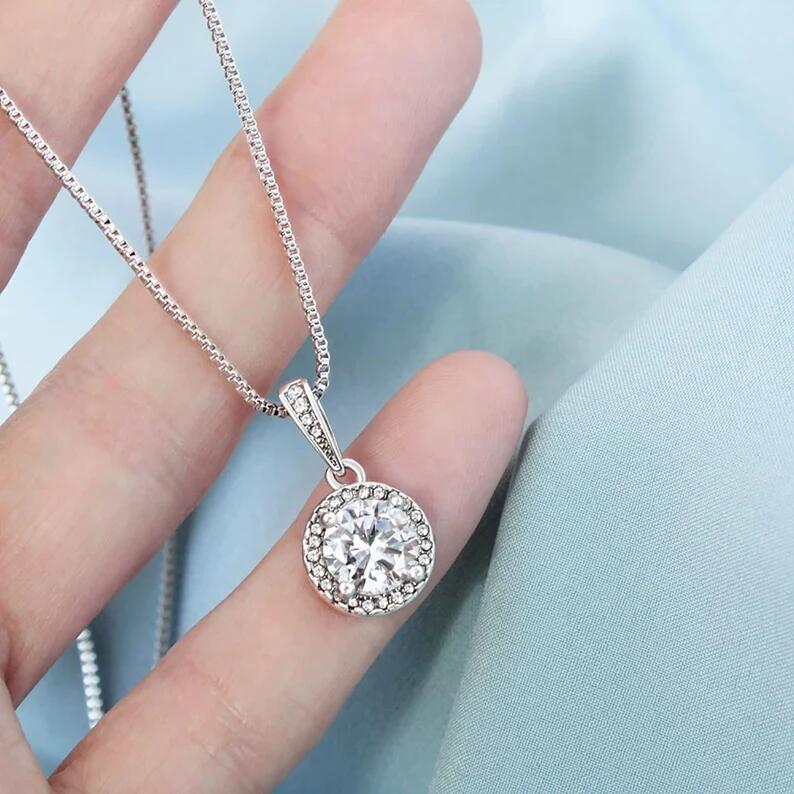 "To my loving mom" Necklace